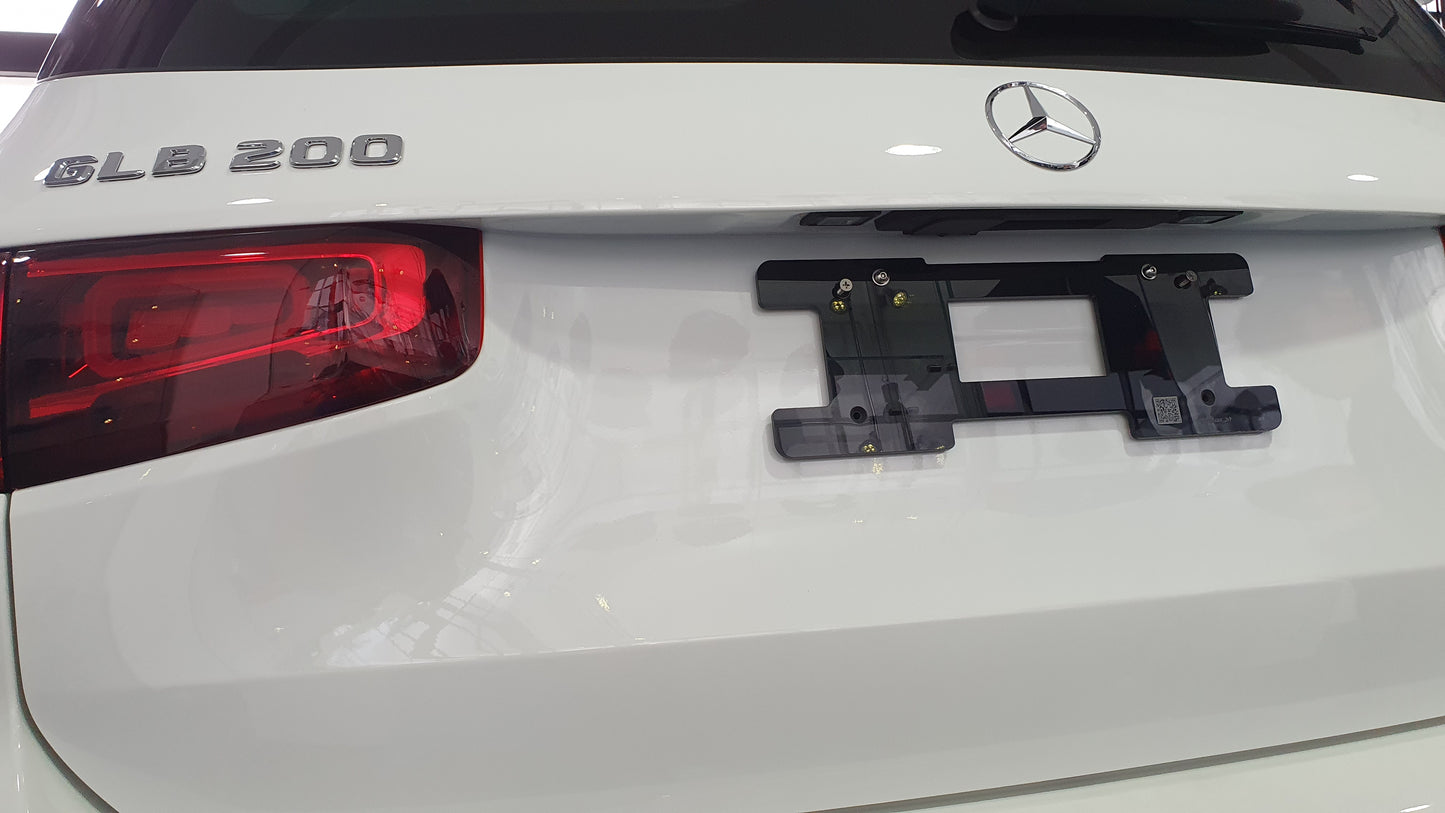 Plate adaptor (rear) for Mercedes-Benz