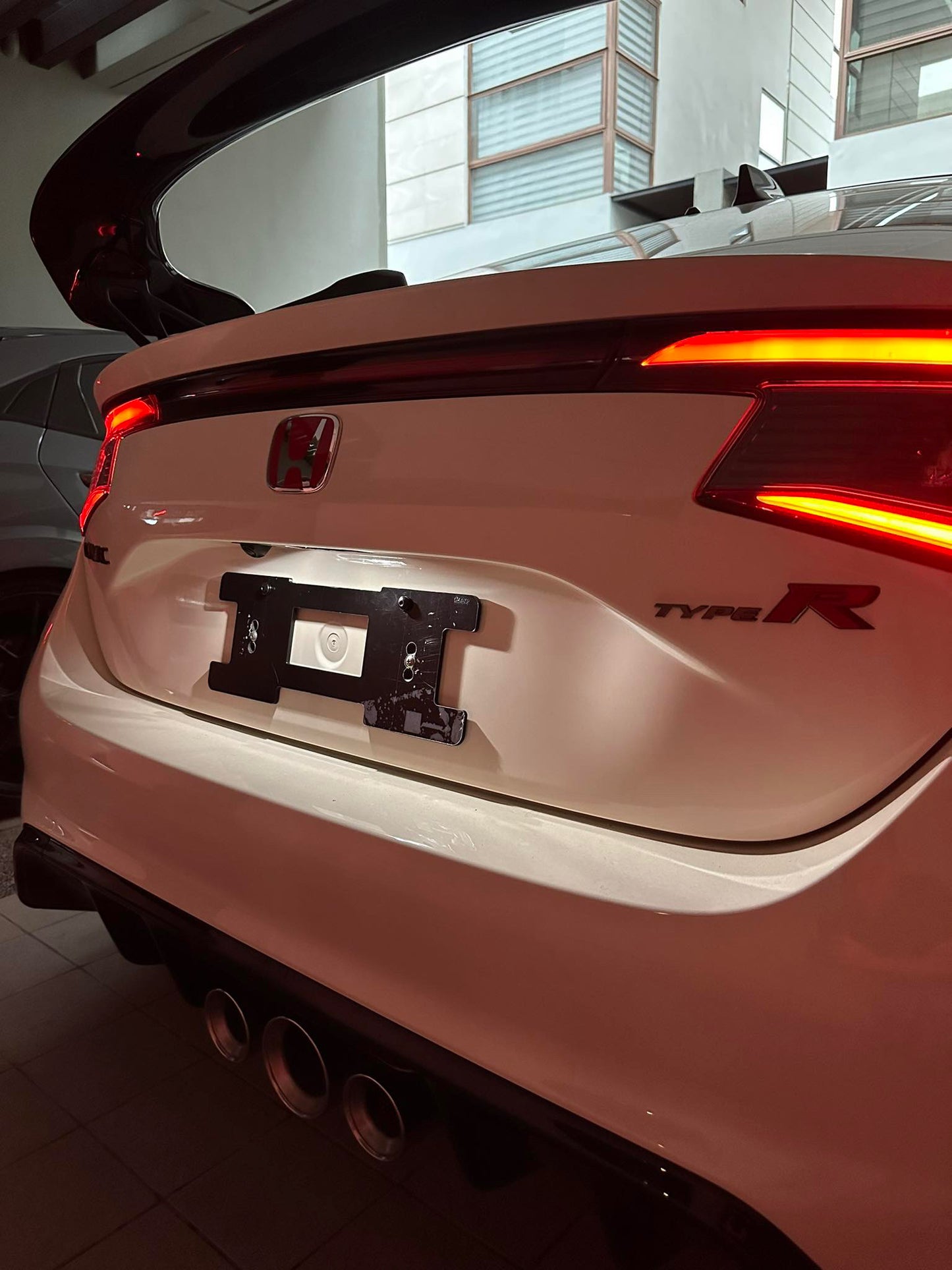 Plate adaptors for Honda Civic Type R